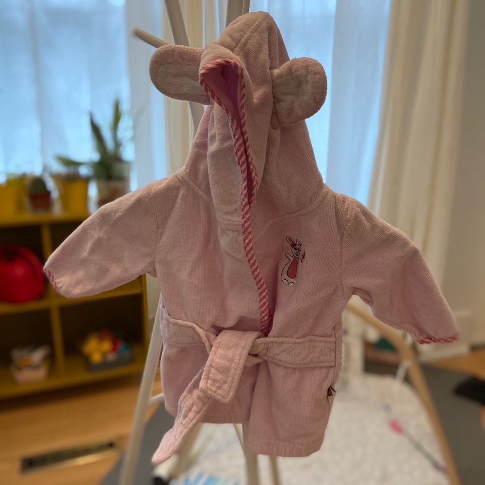 SALE 3/$12 Pink Bunny Bathrobe